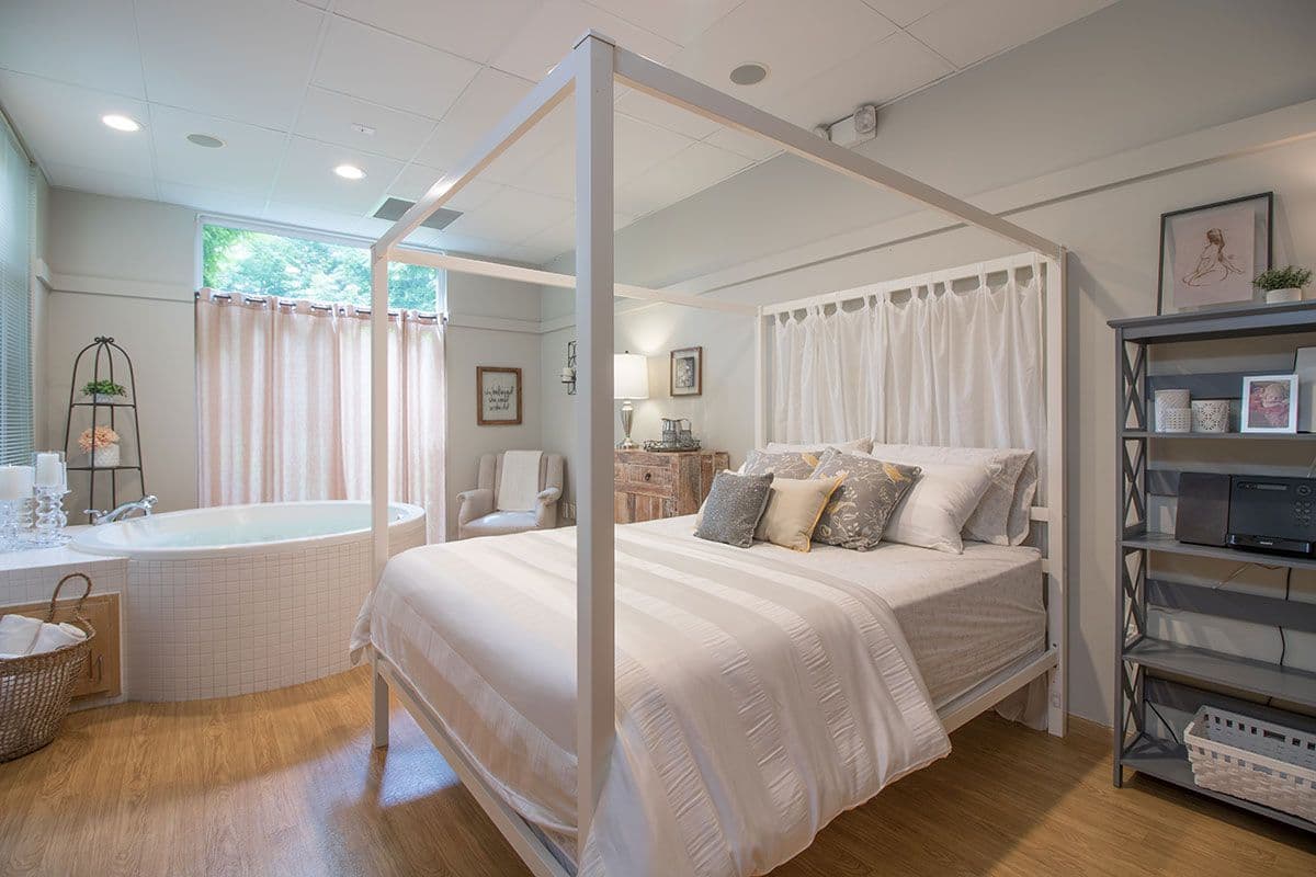 The Birthing Inn - Gallery - Inspire Room - Tacoma Natural Birth Facility